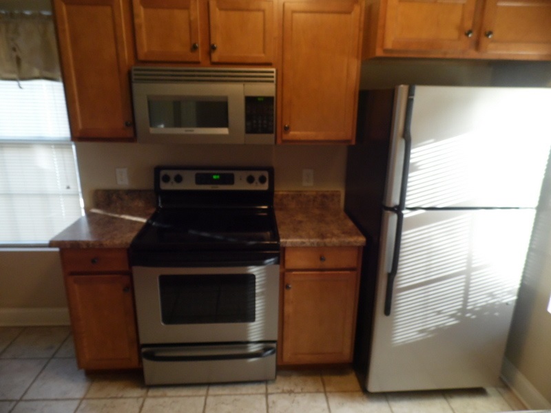 Property image 3 at 330 Oak Knoll Court, Seneca, SC 29678