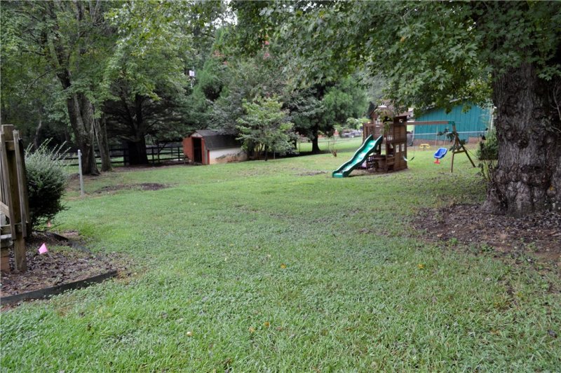 Property image 3 at 211 Hillandale Road, Liberty, SC 29657