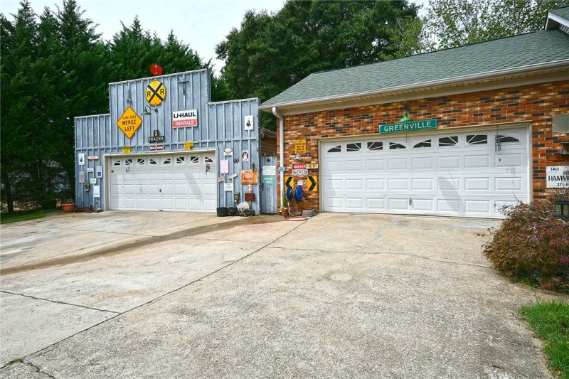 Property image 3 at 510 Old Pendleton Road, Easley, SC 29642