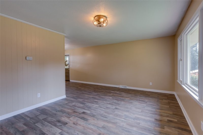 Property image 3 at 1442 Hiawassee Drive, Seneca, SC 29672