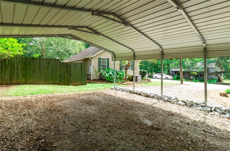 Property image 4 at 129 James Circle, Central, SC 29630