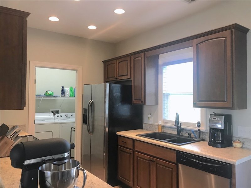 Property image 4 at 403 Laurel Grove Court, Seneca, SC 29678