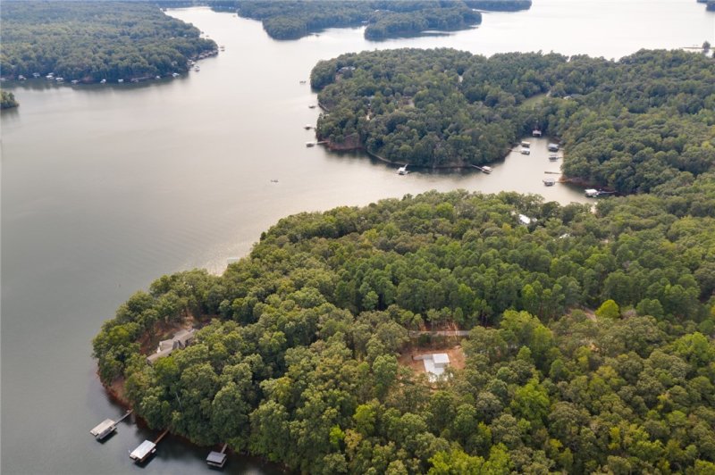 Property image 5 at 36-A Sequoyah Road, Fair Play, SC 29643