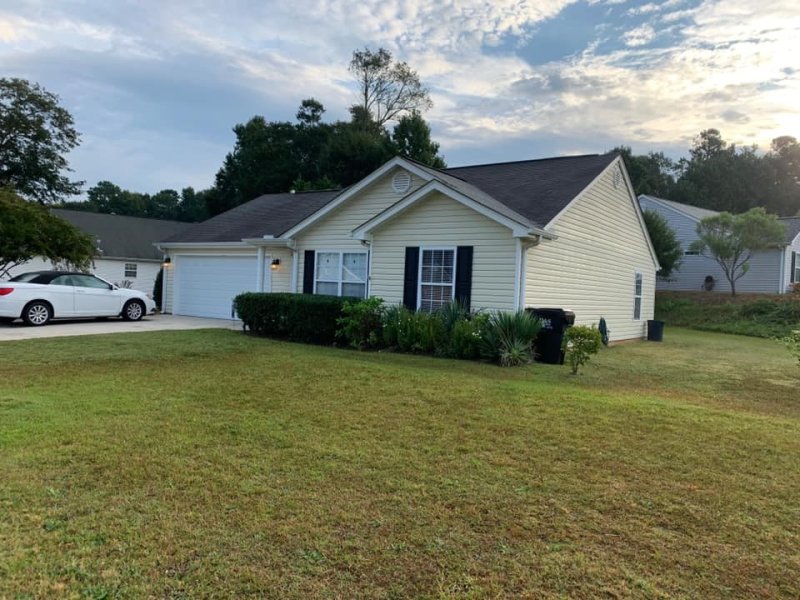 Property image 2 at 613 Hunters Lane, Anderson, SC 29625