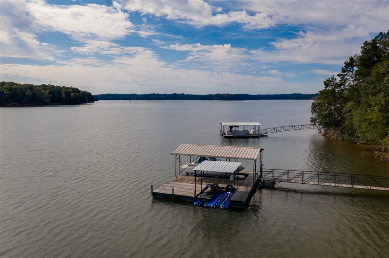 Property image 3 at 18 Muskhogean Road, Fair Play, SC 29643