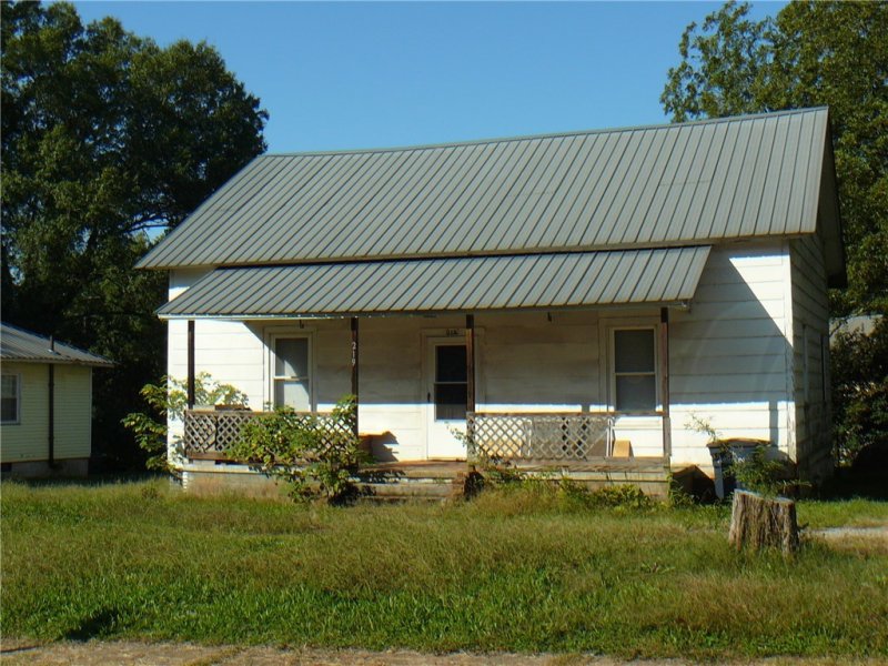 219 I Street