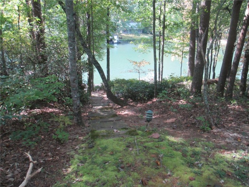 Property image 2 at 275 Lakeside Drive, Mountain Rest, SC 29664