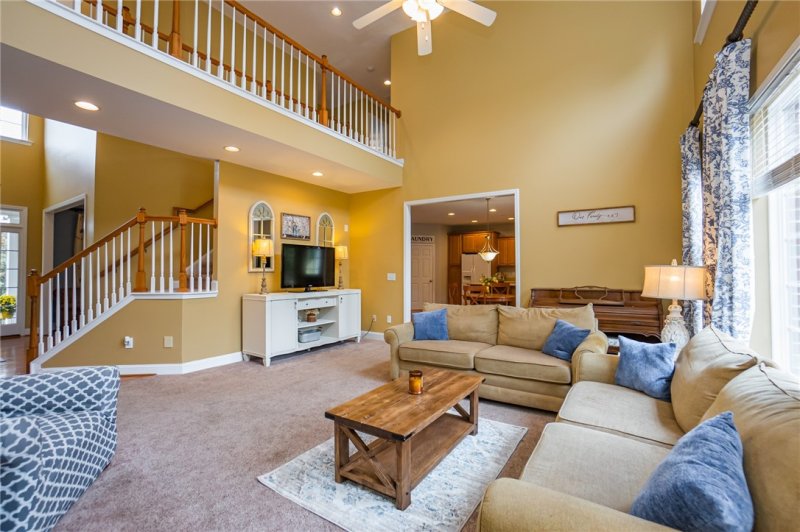 Property image 4 at 118 Birch River Road, Greenville, SC 29611