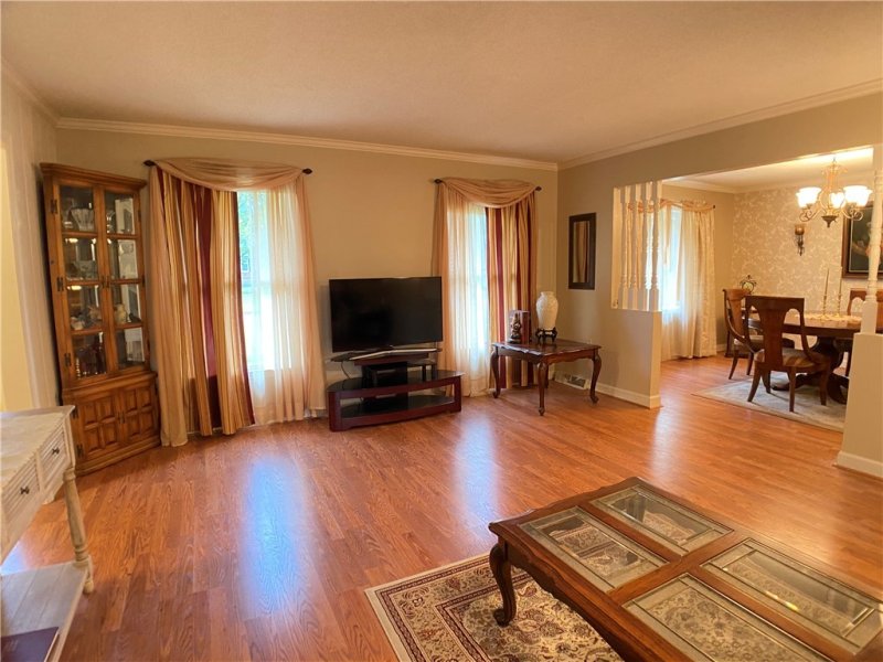Property image 3 at 111 Yorkshire Drive, Anderson, SC 29625
