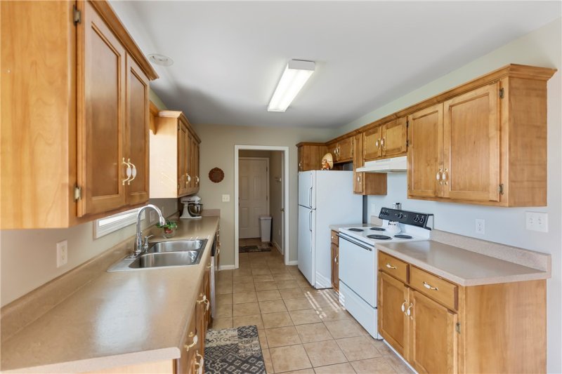 Property image 4 at 105 McClain Lake Road, Anderson, SC 29625