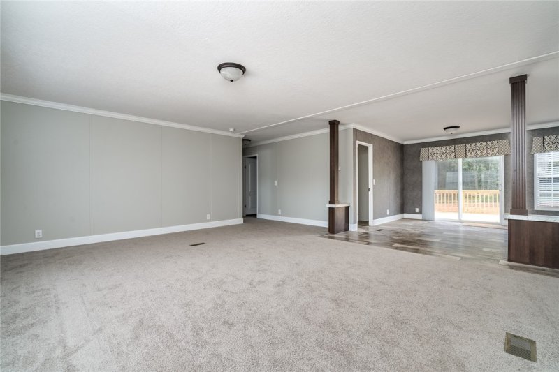 Property image 3 at 105 Twin Oaks Court, Iva, SC 29655