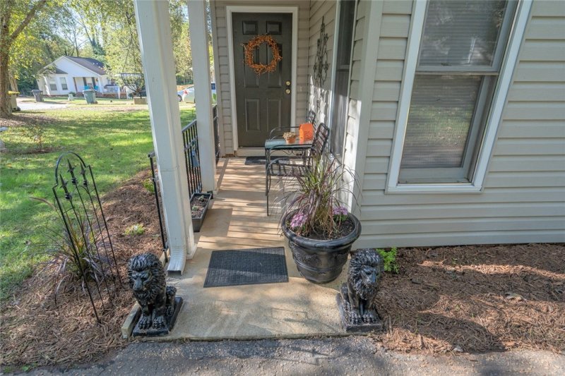Property image 4 at 6 Charterhouse Court, Piedmont, SC 29673