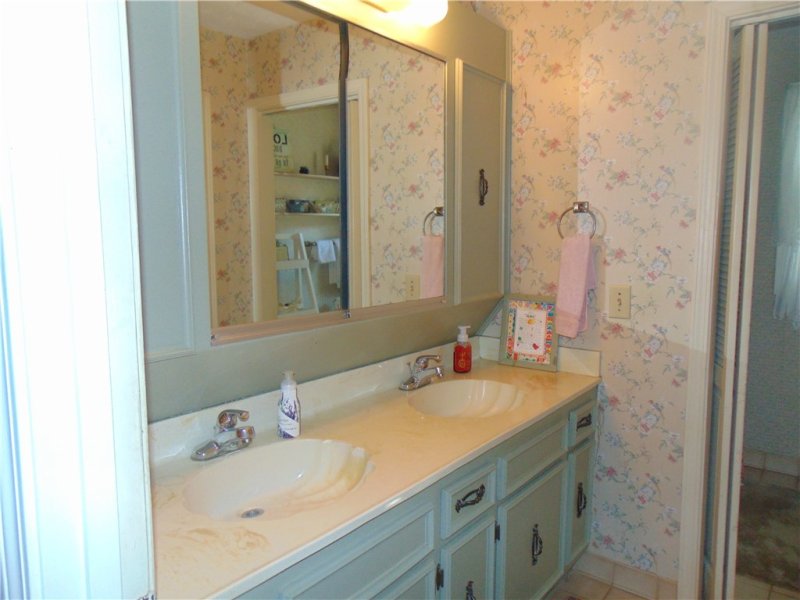 Property image 2 at 15 DUKE Street, Pendleton, SC 29670