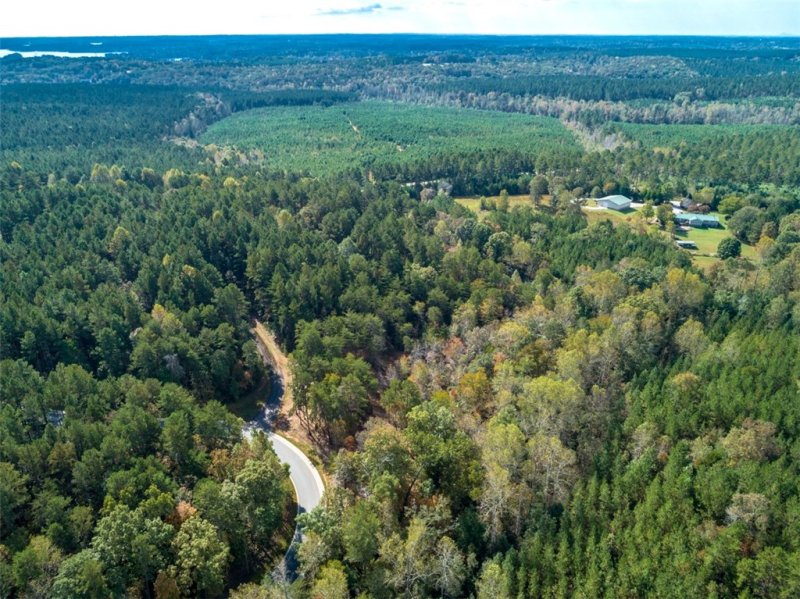 Property image 3 at Lot 124 Inwood Court, Seneca, SC 29672