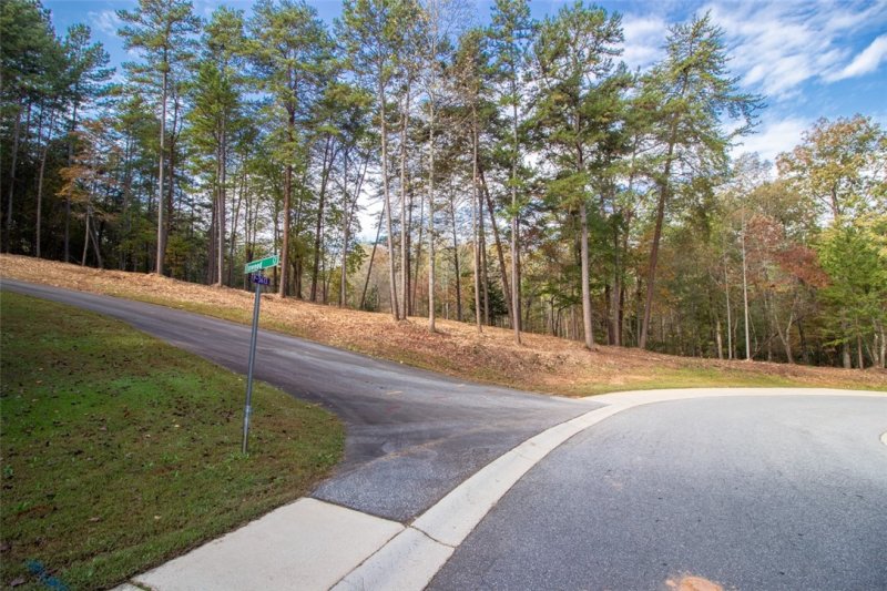 Property image 5 at Lot 124 Inwood Court, Seneca, SC 29672