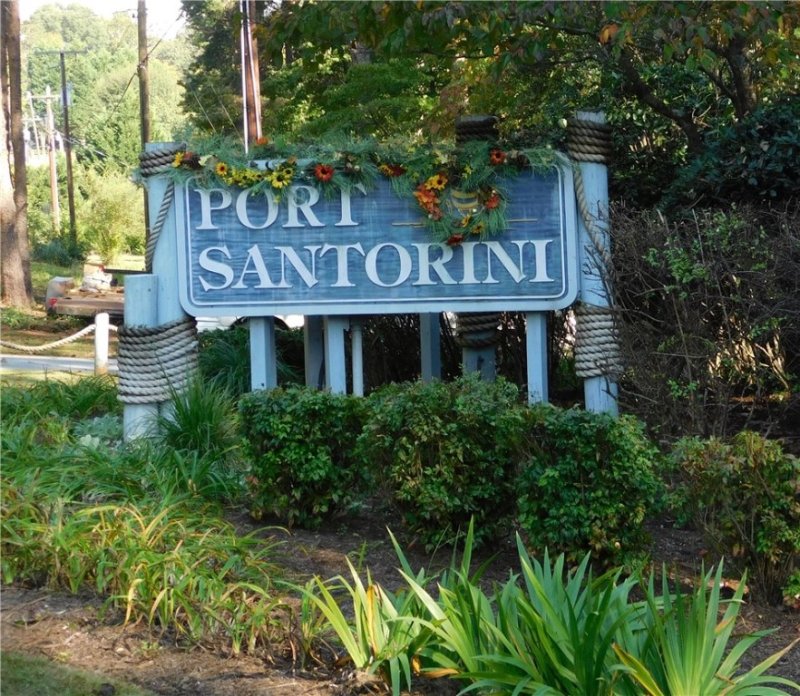 Property image 2 at 127 Lindos Drive, Seneca, SC 29672