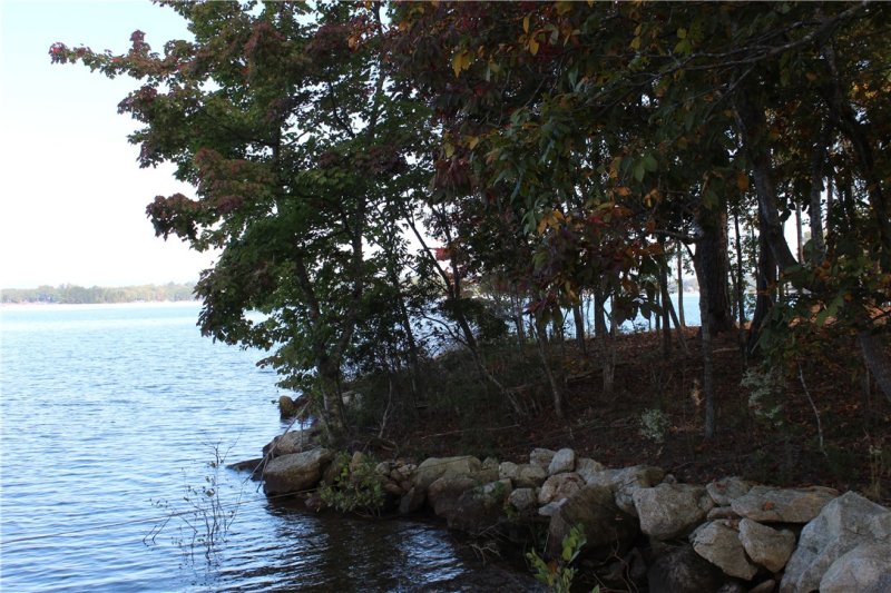 Property image 5 at Lot 16 Twingate Lane, Seneca, SC 29678