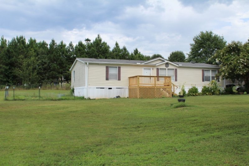 Property image 2 at 133 Hillcrest Drive, Williamston, SC 29697