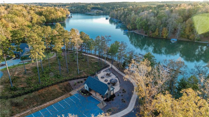 Property image 4 at 84 Timber Bay Lane, Seneca, SC 29672