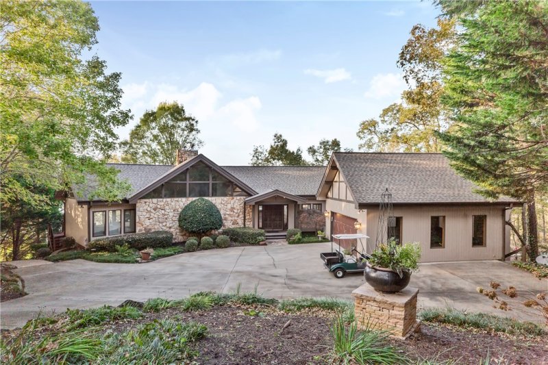 Property image 3 at 106 Wynwood Court, Seneca, SC 29672