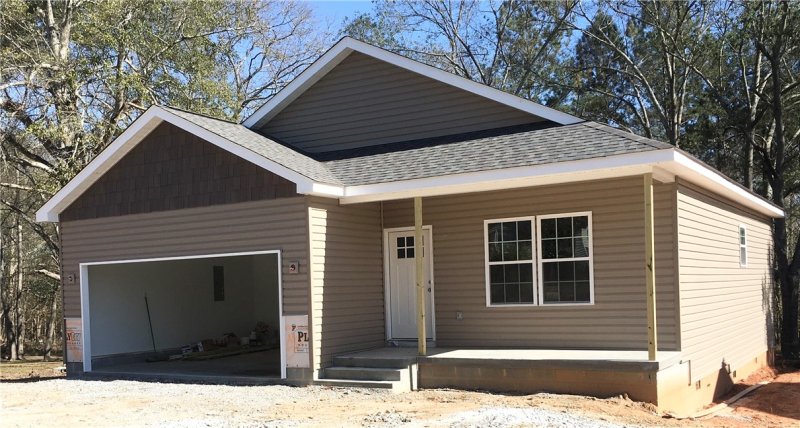 Property image 2 at 55 Woodmere Court, Williamston, SC 29697