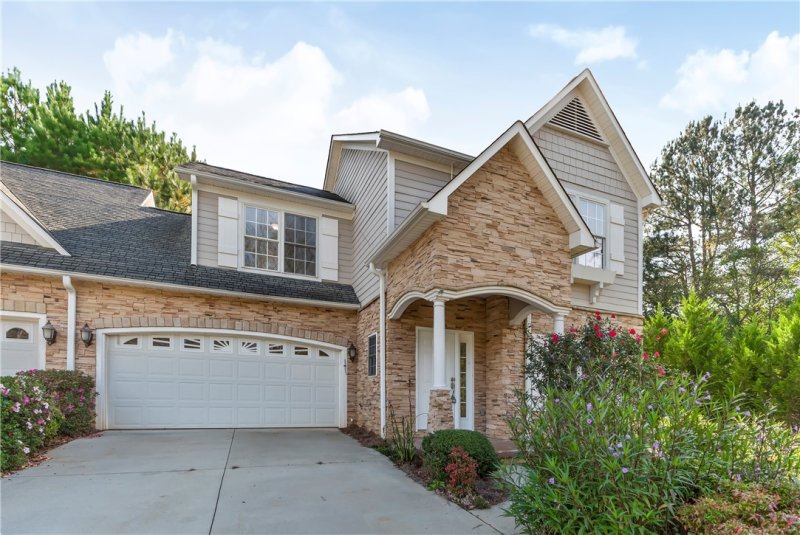 Property image 2 at 202 Giles Street, Anderson, SC 29621