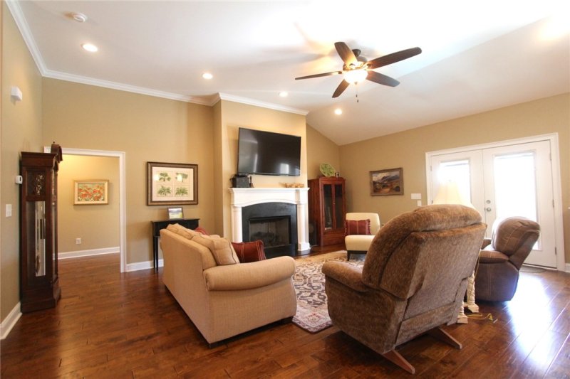 Property image 2 at 101 Oakridge Place, Abbeville, SC 29620