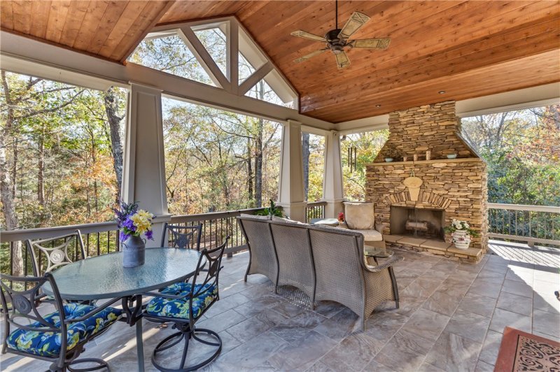 Property image 2 at 108 Paradise Circle, Townville, SC 29689