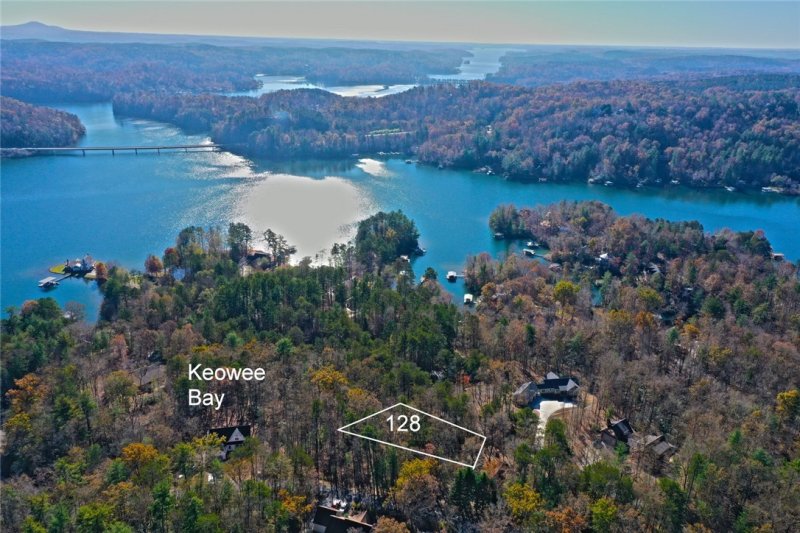 Property image 3 at Lot 128 Keowee Bay Circle, Salem, SC 29676