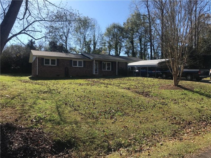 424 Sherwood Drive