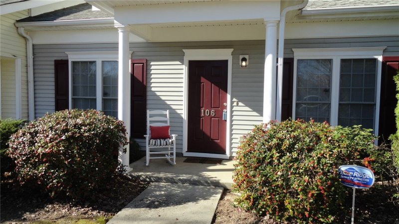 Property image 2 at 106 Heritage Place Drive, Pendleton, SC 29670