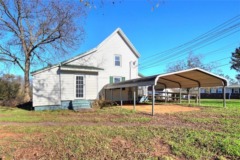 Property image 4 at 3 Baptist Street, Pelzer, SC 29669