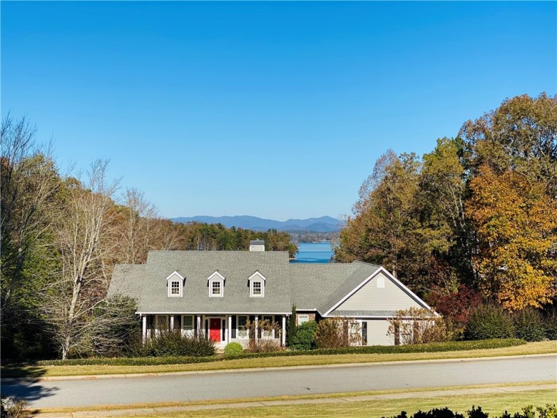 Property image 3 at 300 Woodgreene Court, Salem, SC 29676