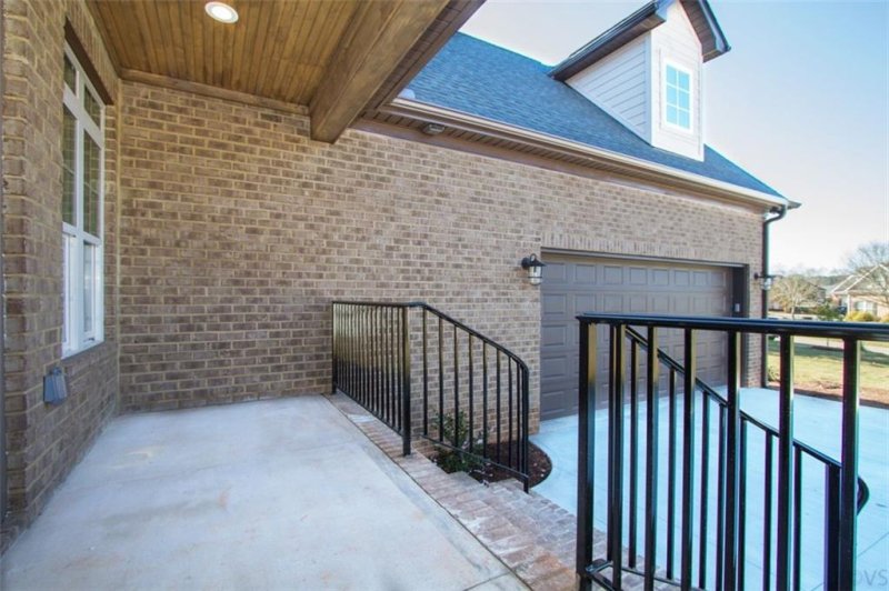 Property image 5 at 202 MCPHAIL FARMS Circle, Anderson, SC 29621