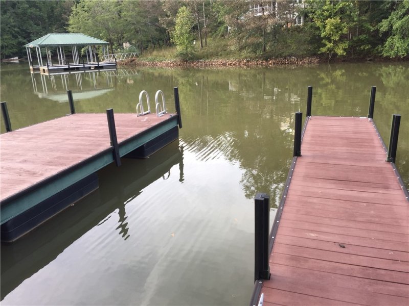 Property image 3 at 153 Waters Edge Lane, West Union, SC 29696