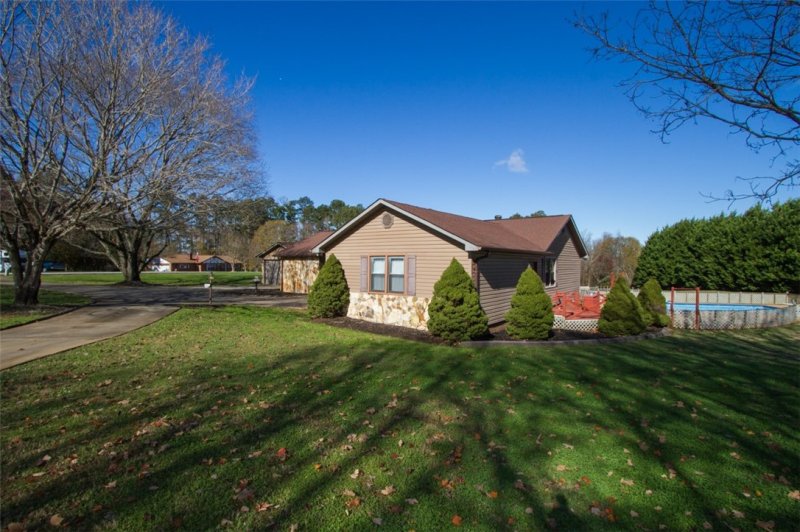 Property image 4 at 1601 Moorehead Place, Pendleton, SC 29670