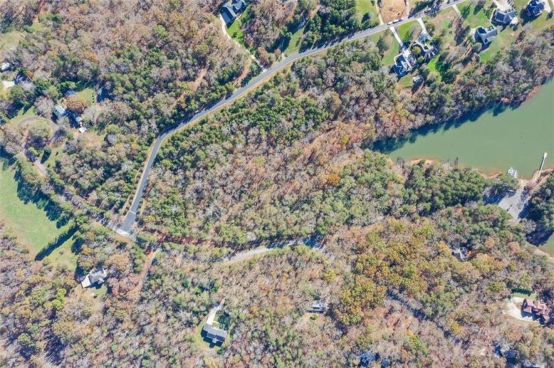 Property image 5 at 210 Sandy Point Drive, Anderson, SC 29625