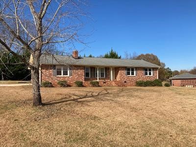 Property image 2 at 112 Meadowbrook Drive, Anderson, SC 29626