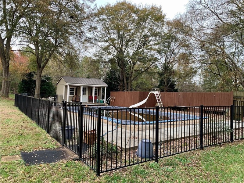 Property image 3 at 407 Jasmin Drive, Anderson, SC 29626