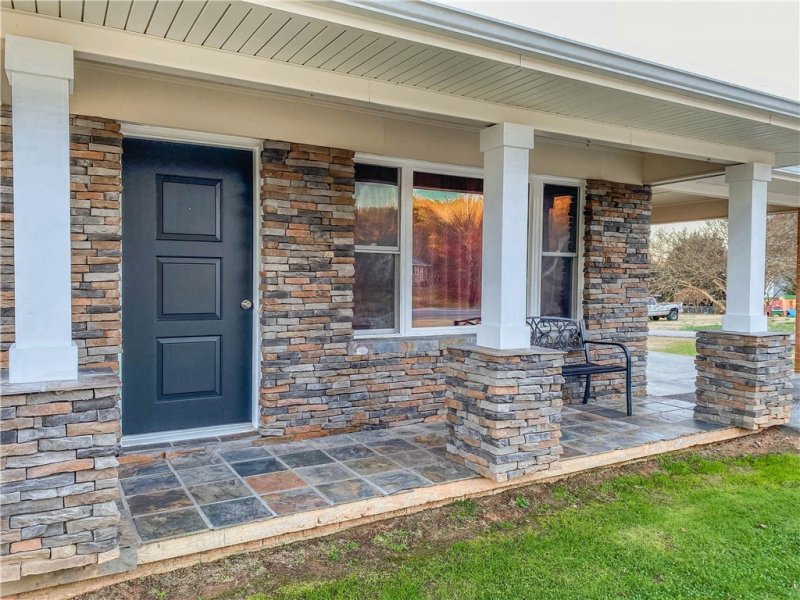 Property image 5 at 720 Pickett Post Road, Walhalla, SC 29691