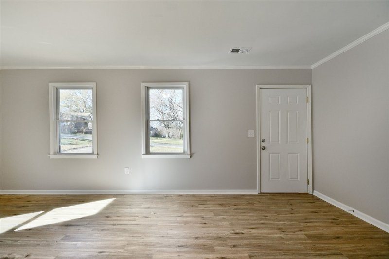 Property image 5 at 206 Springdale Avenue, Liberty, SC 29657