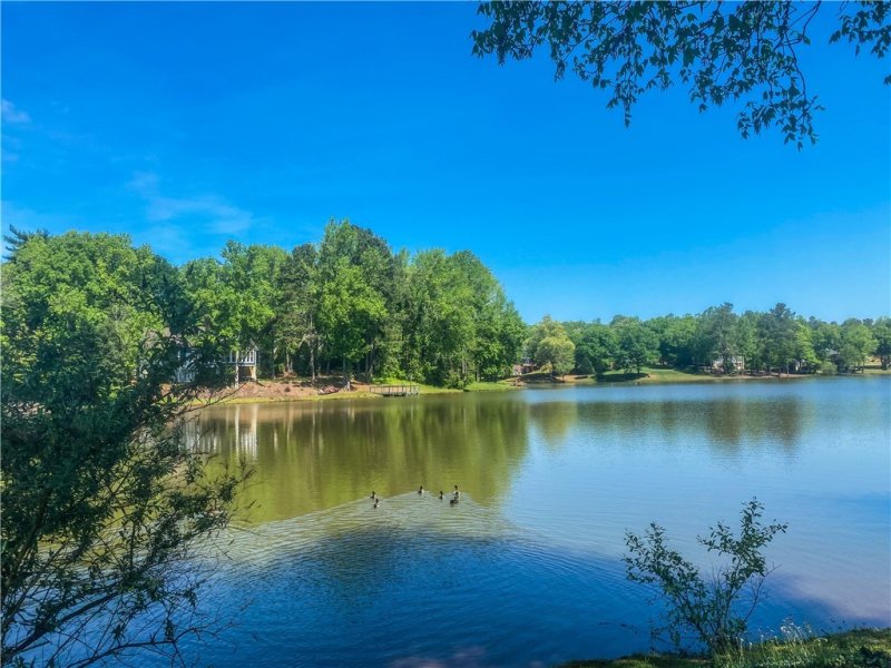 Property image 3 at 138 Reserve Drive, Piedmont, SC 29673