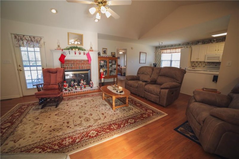 Property image 4 at 106 Woodbridge Court, Anderson, SC 29621