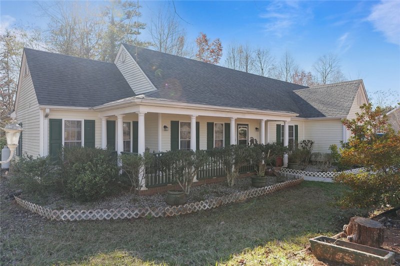 Property image 2 at 148 Jefferson Road, West Union, SC 29696