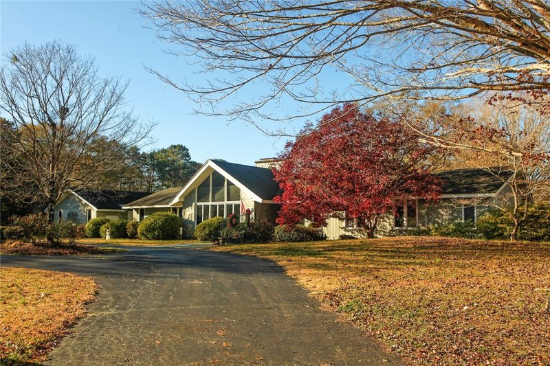 Property image 5 at 217 Blue Barker Road, Honea Path, SC 29654