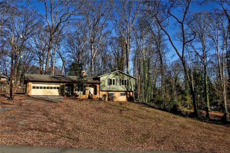 Property image 2 at 222 Huntington Drive, Anderson, SC 29625