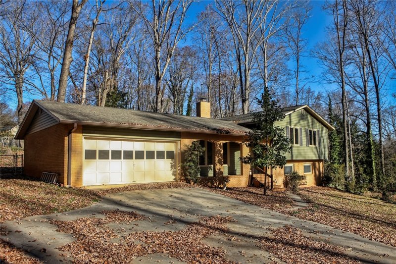 Property image 3 at 222 Huntington Drive, Anderson, SC 29625