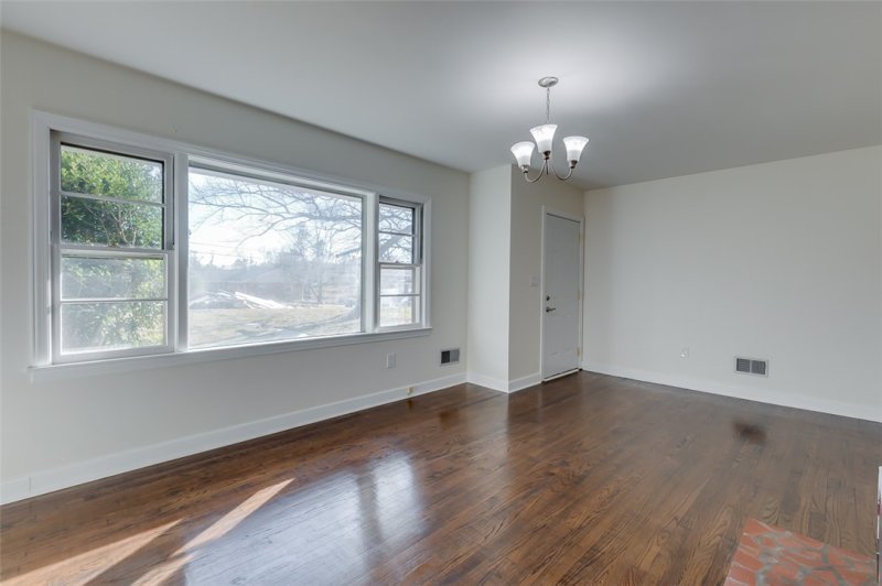 Property image 5 at 614 Pine Street, Seneca, SC 29678