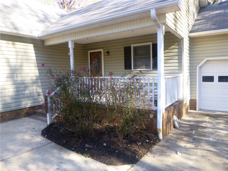 Property image 4 at 1113 Green Willow Trail, Anderson, SC 29621