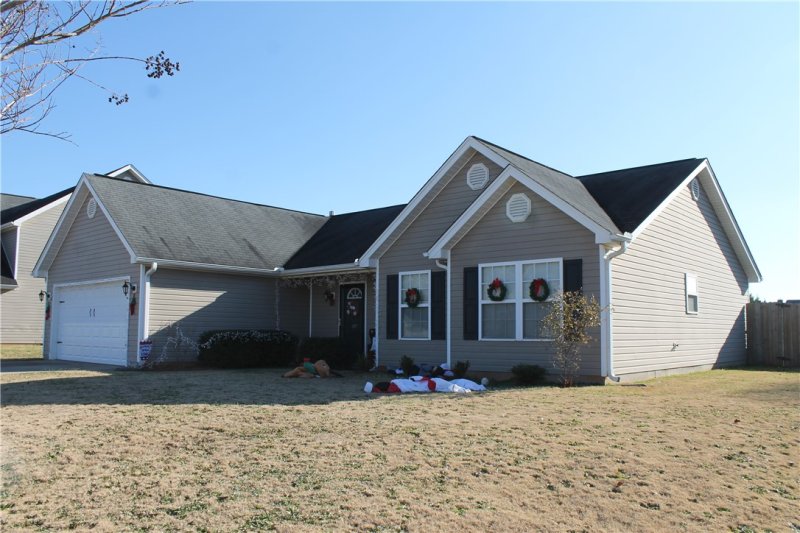 Property image 3 at 107 Baltic Avenue, Anderson, SC 29621